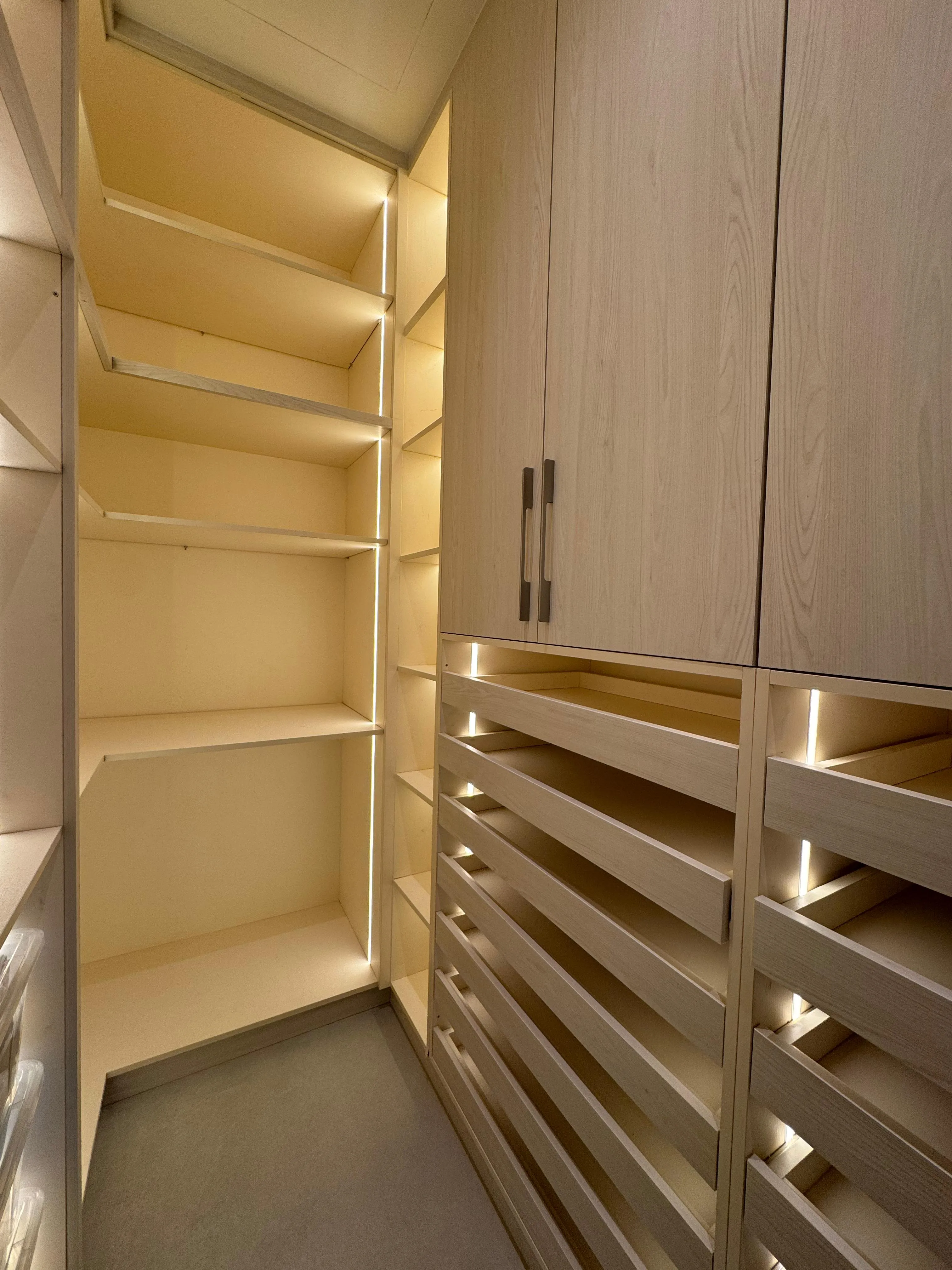 D A R Bespoke Joinery